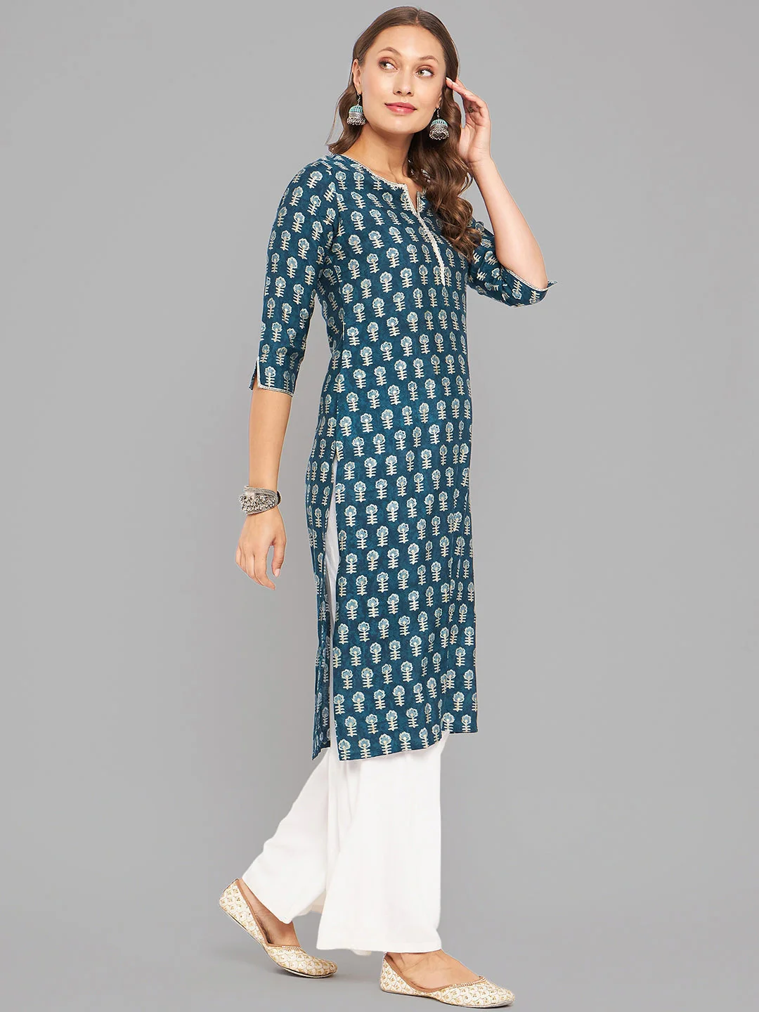 Women Blue Printed Kurta With Lace - Image 9