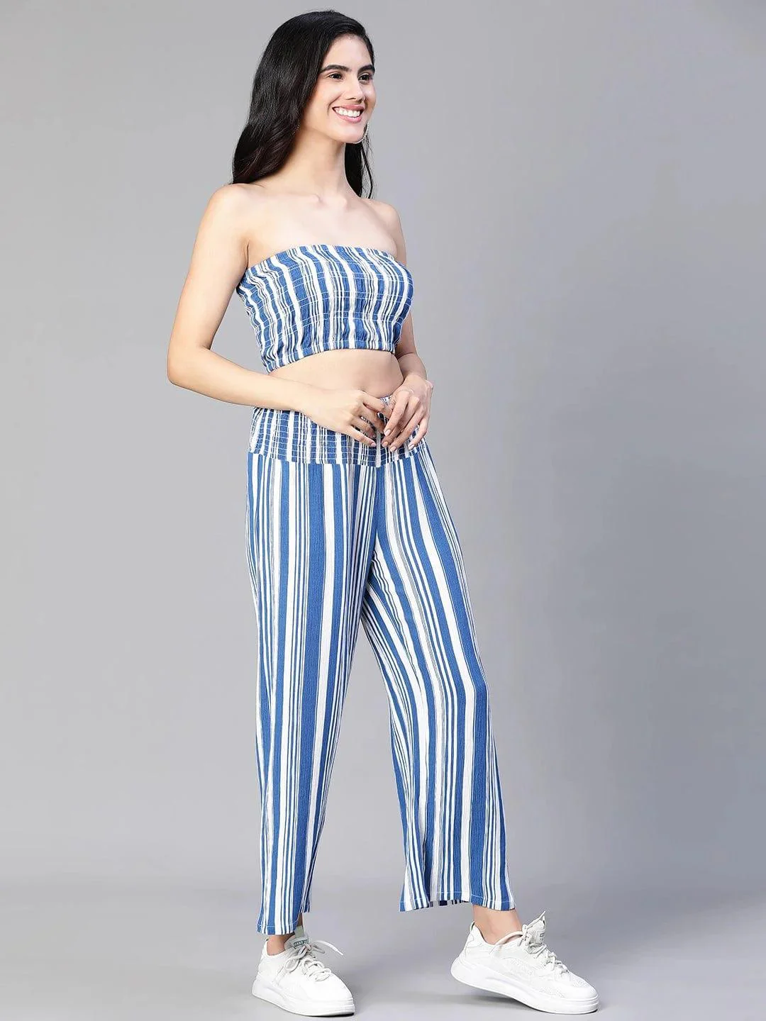 Women Blue Stripe Print Bustier Top and Pant Set - Image 4