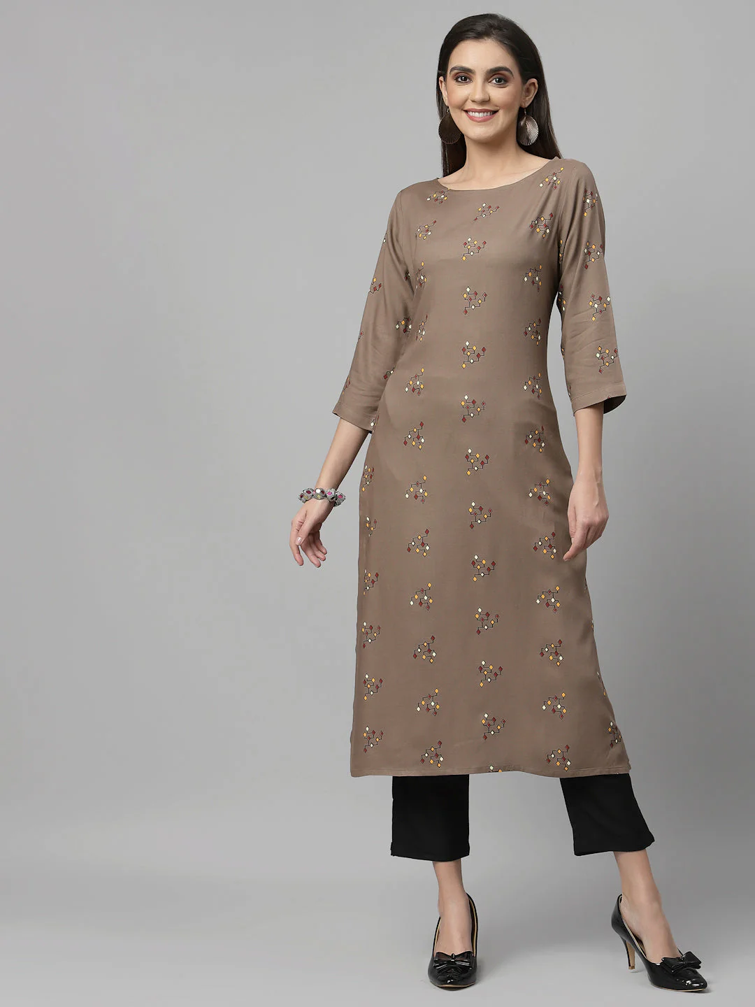 Women Brown Boat Neck Kurta - Image 2