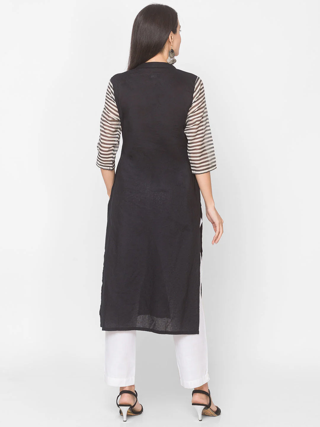 Women Cotton Straight Kurta With Contrast Sleeve - Image 3