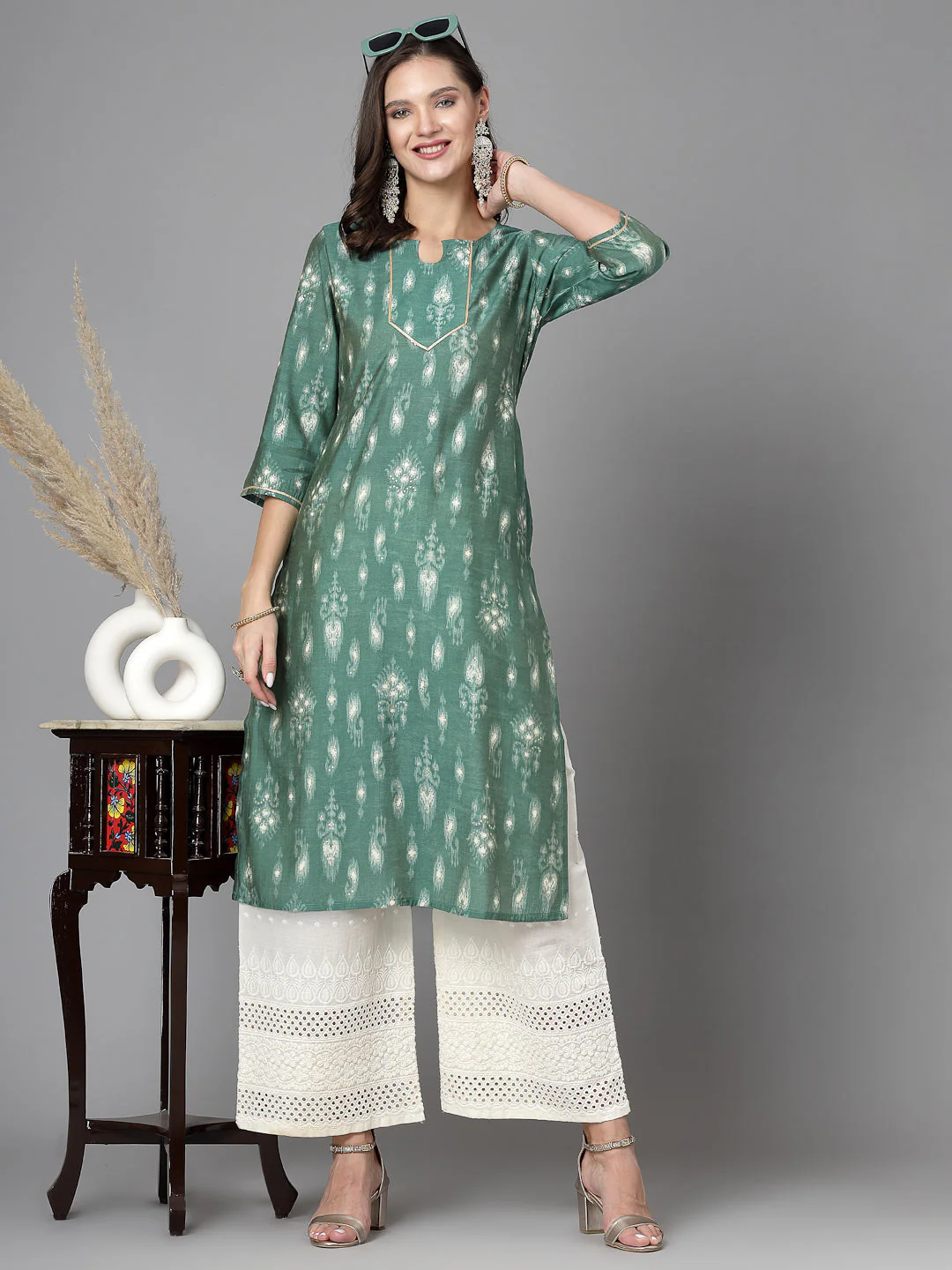 Women Green Ethnic Motifs Printed Gotta Patti Kurta - Image 4