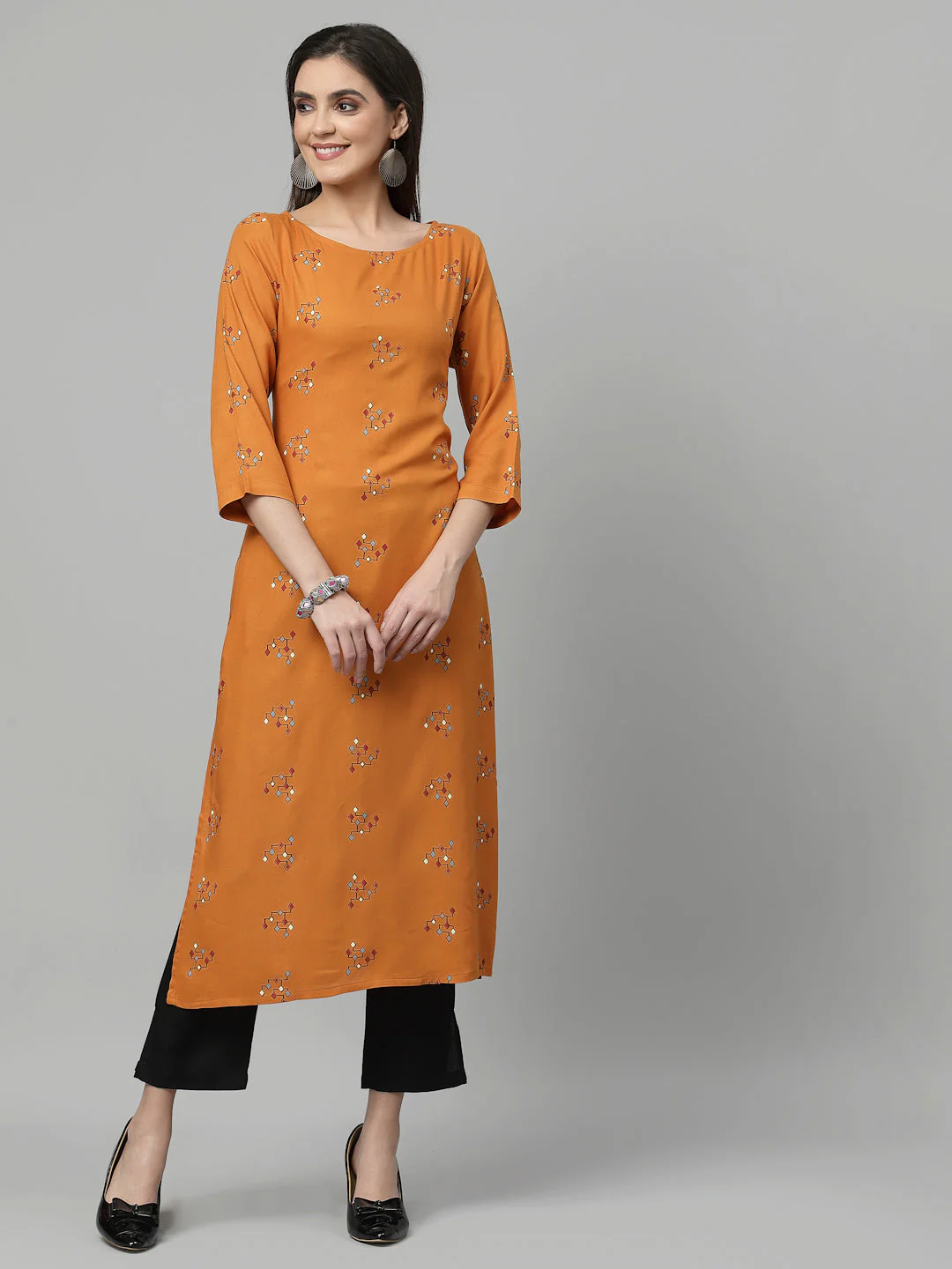 Women Orange Boat Neck Kurta - Image 4