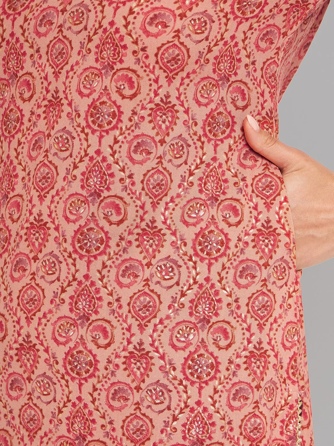Women Pink Kurta With Lace - Image 5
