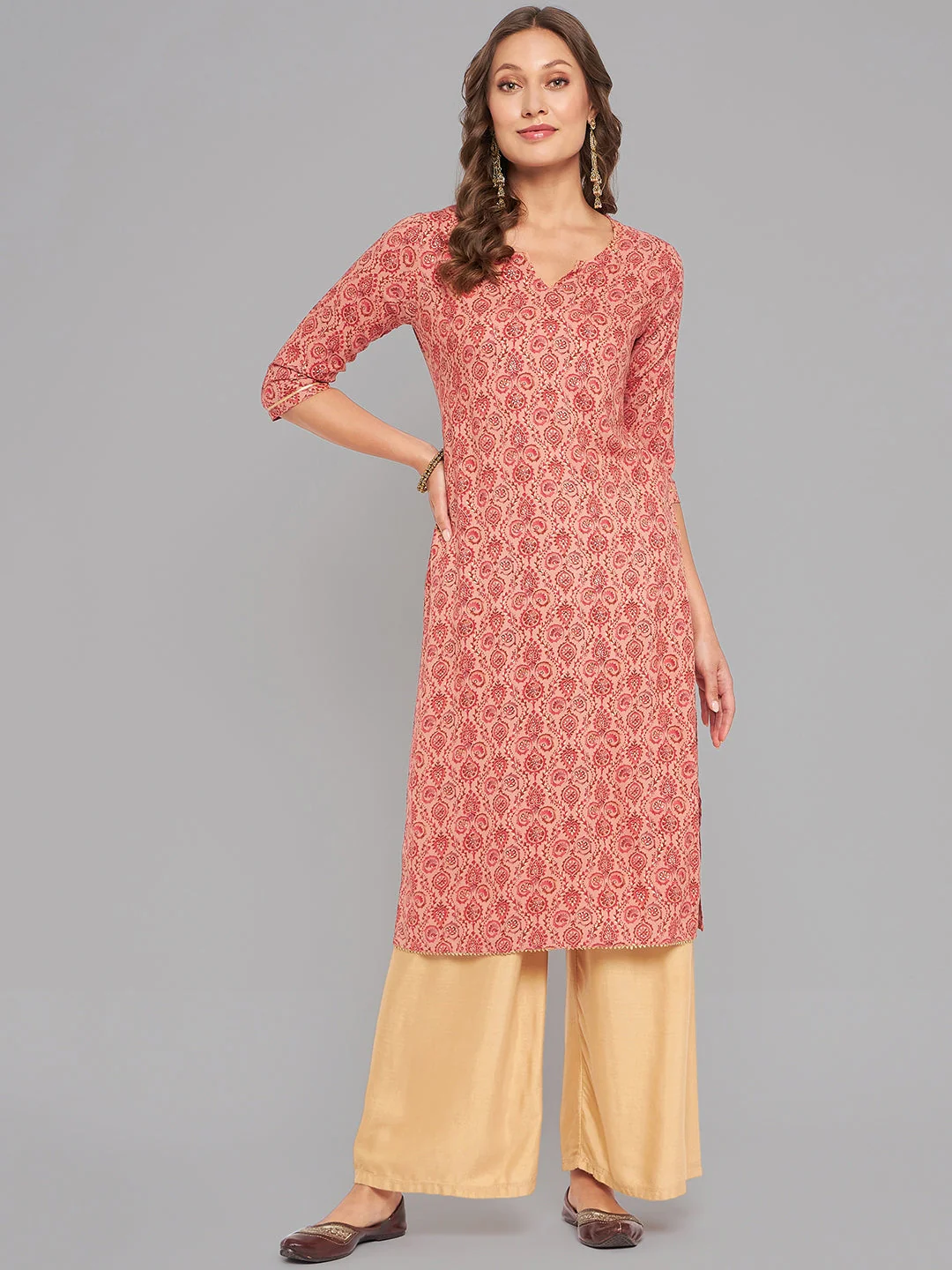 Women Pink Kurta With Lace - Image 8