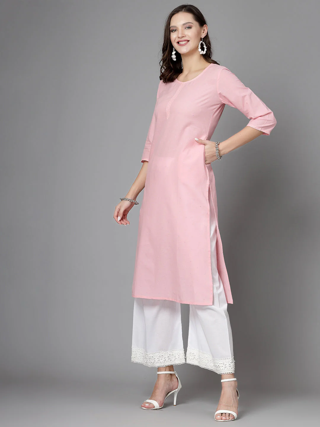 Women Pink Swiss-Dot Kurta With Lace - Image 3