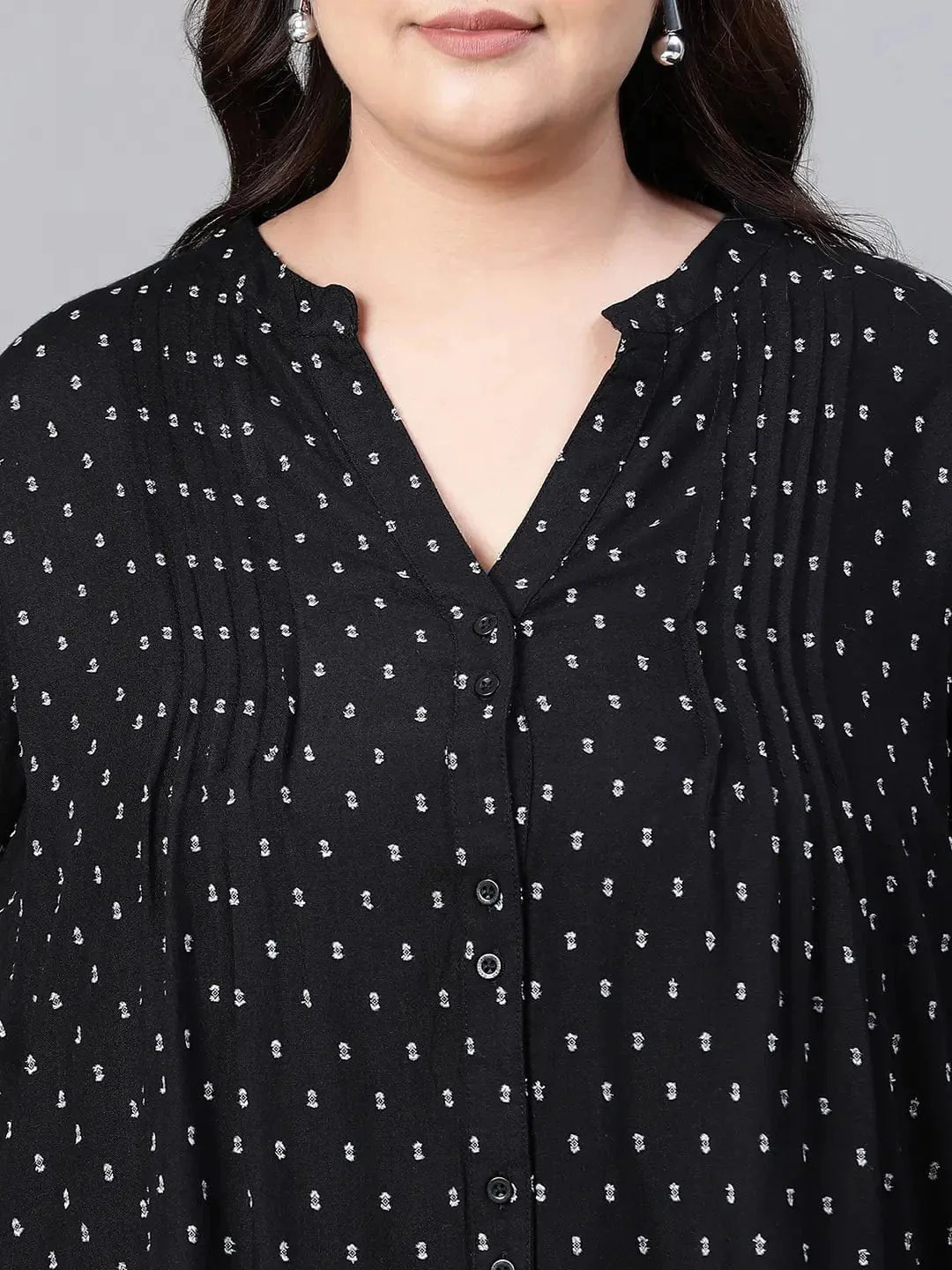 Women Plus Size Black Floral Print V-Neck Long Sleeve Top - Image 6