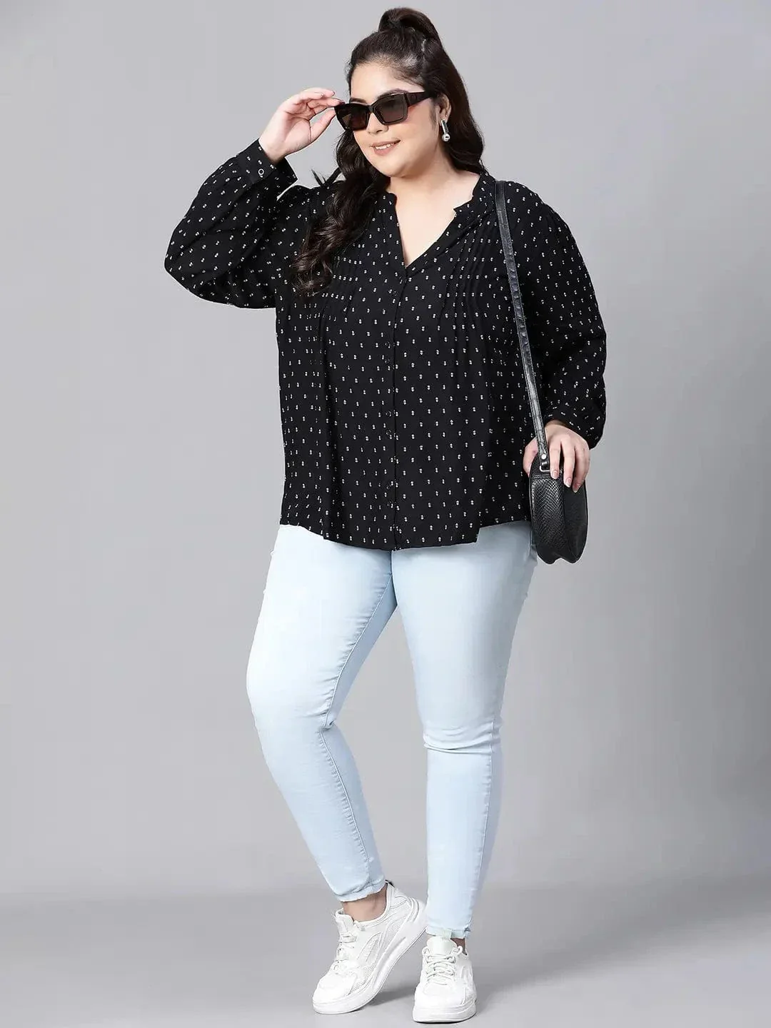 Women Plus Size Black Floral Print V-Neck Long Sleeve Top - Image 8