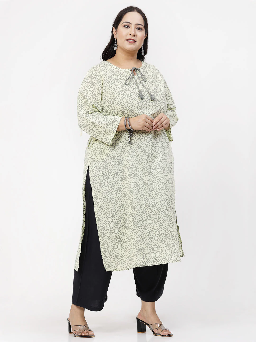 Women Plus Size Yellow Handblock Printed Tie-Up Neck Kurta - Image 4