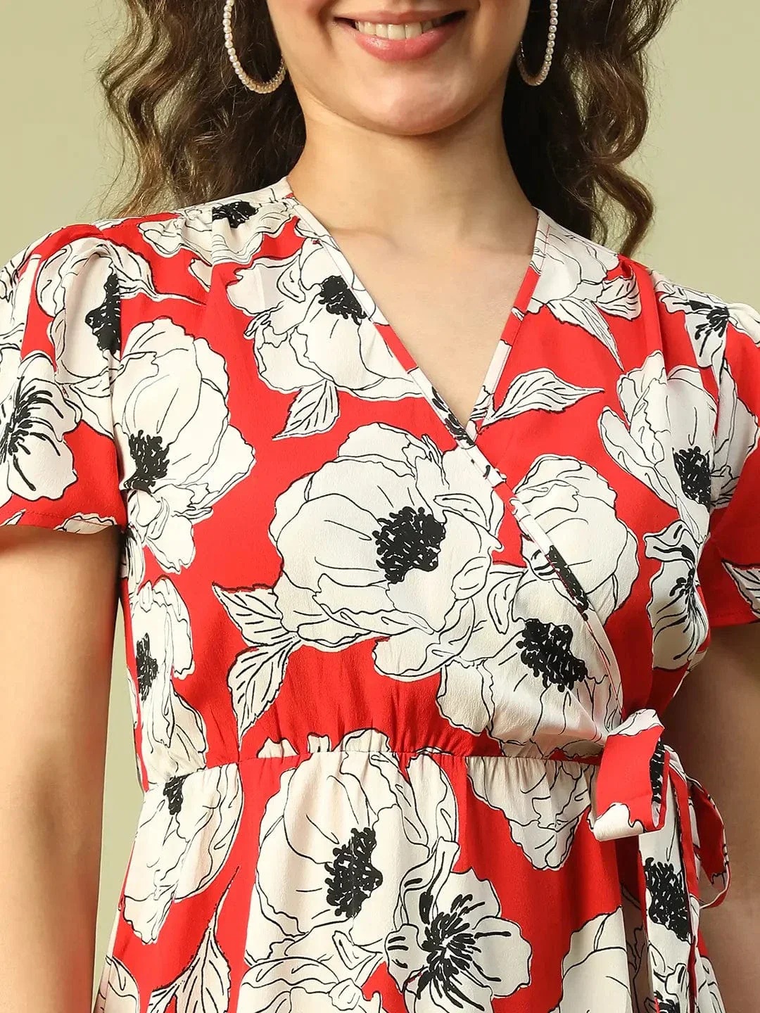 Women Red Floral Print V-Neck Short Sleeve Elasticated Knee Length Wrap Dress With Tie-Knot Detail - Image 6