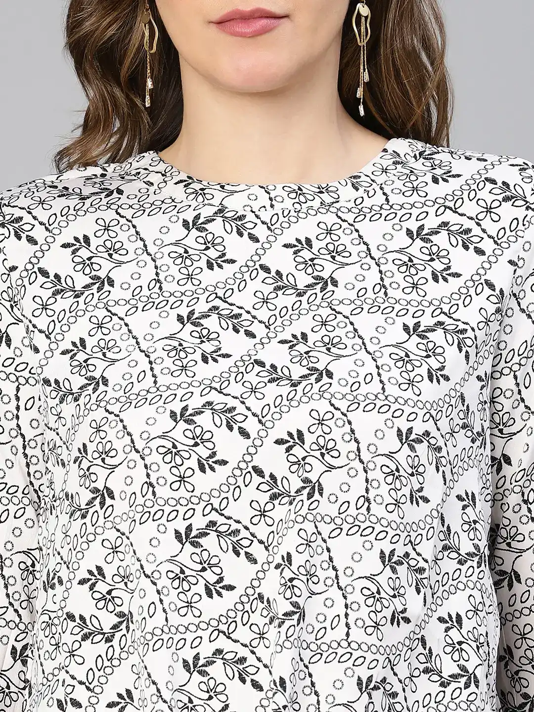 Women White Floral Print Tie-Knotted Polyester Top - Image 6
