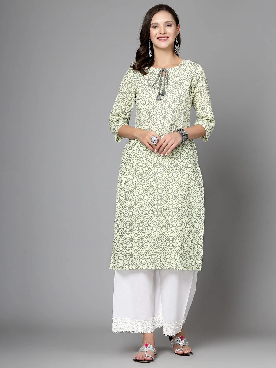 Women Yellow Handblock Printed Tie-Up Neck Kurta - Image 4