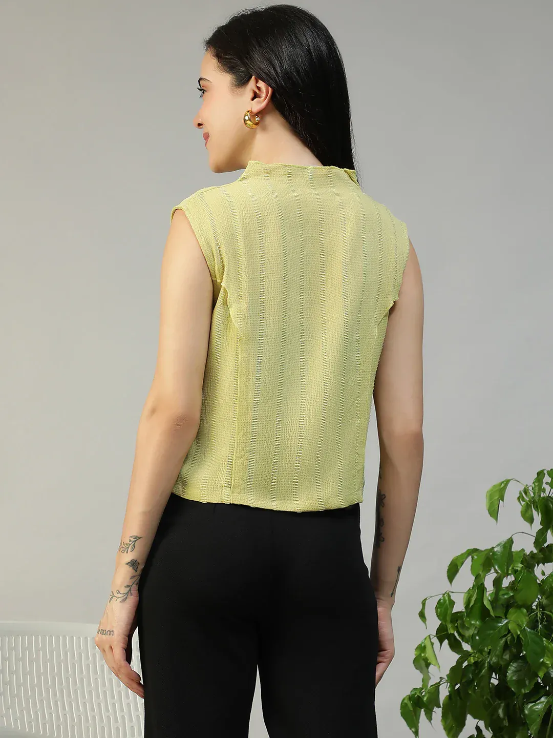 Women Yellow Round Neck Sleeveless Top With Side Zip Closure - Image 6