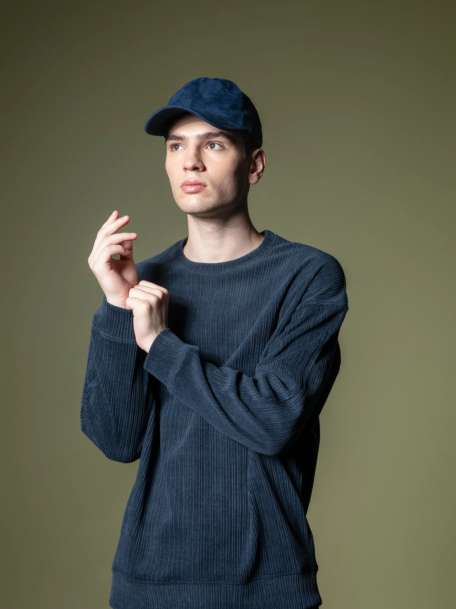 Woven texture sweatshirt - Image 8