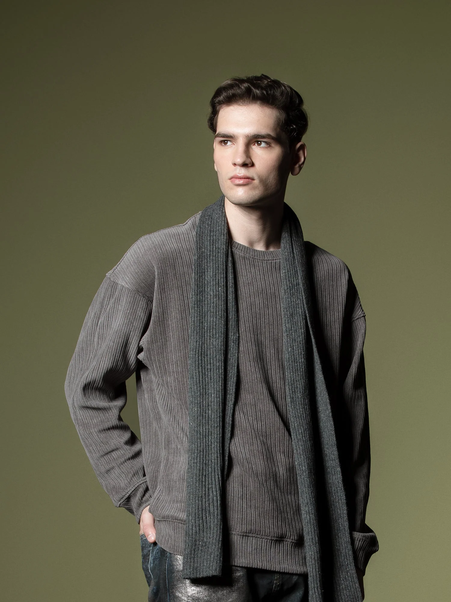 Woven texture sweatshirt - Image 37