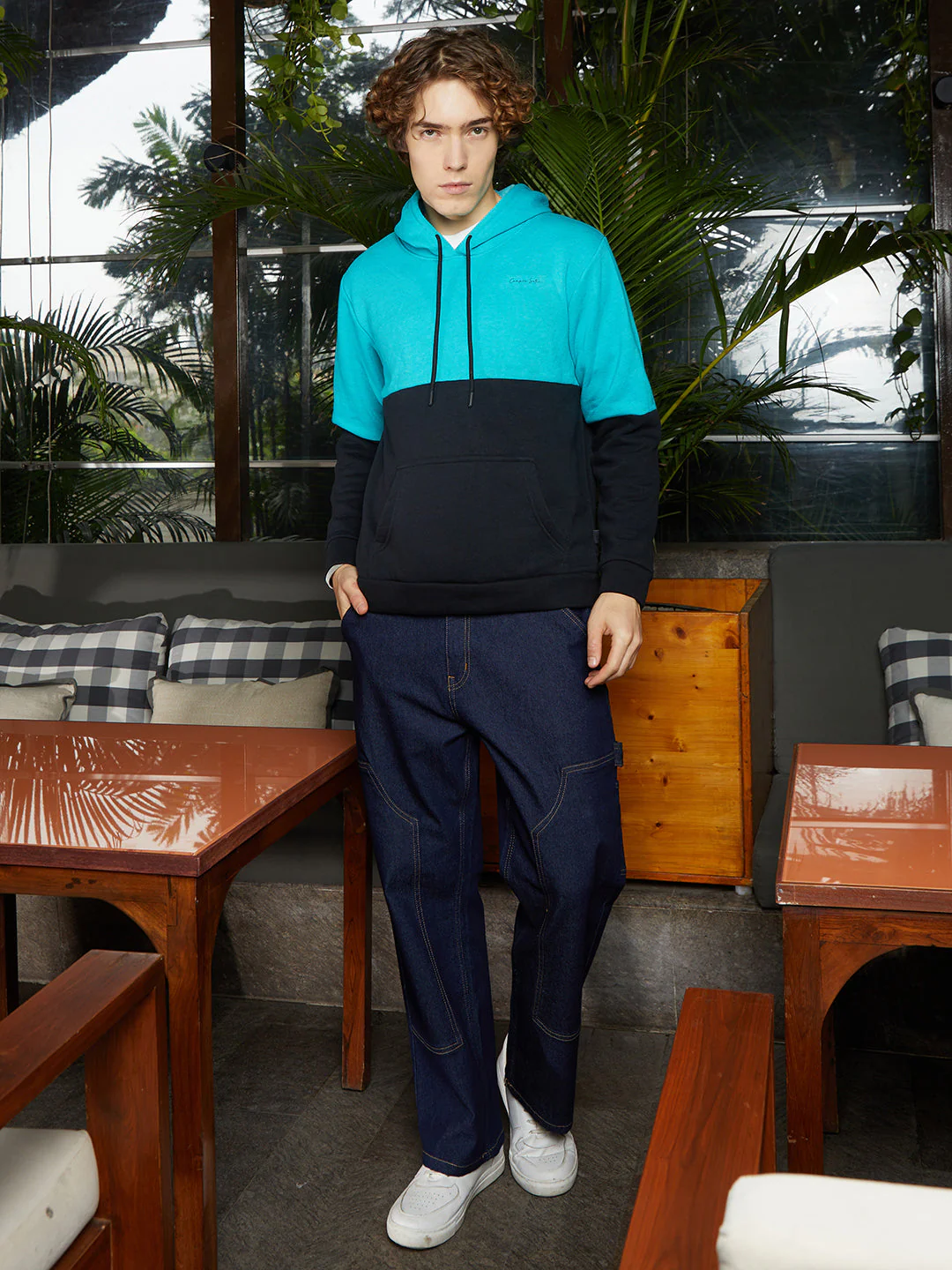 XYNG Block Pullover Hoodie - Image 5