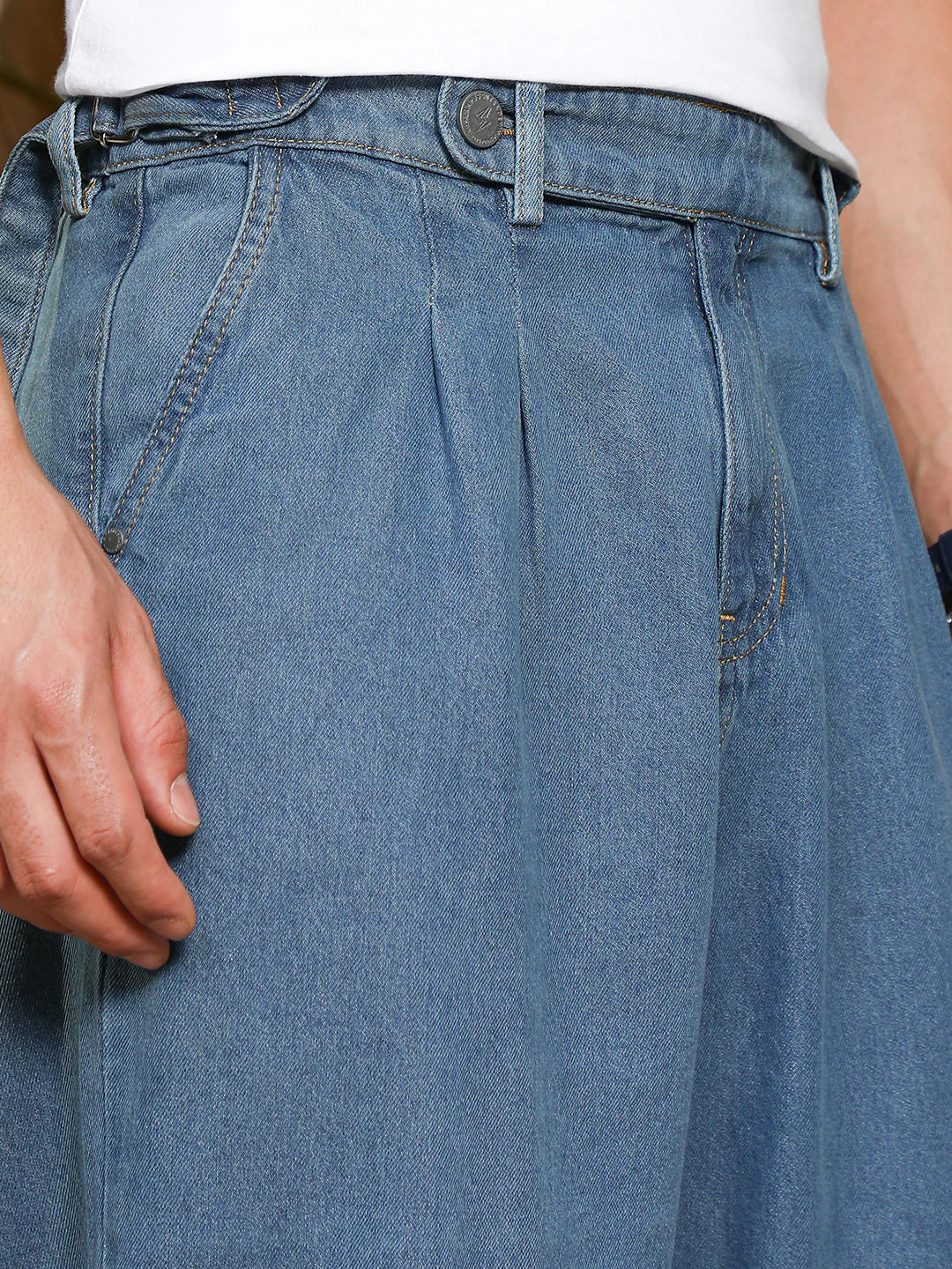 XYNG Indigo Blue Mid-Wash Pleated Denim Jeans - Image 7