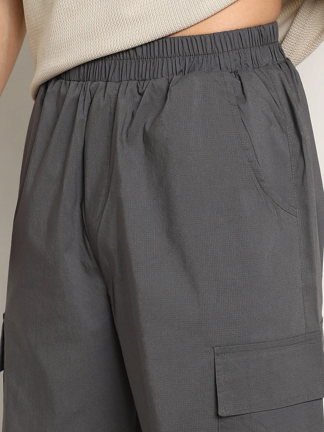 XYNG Parachute-Relaxed Cargo Trousers - Image 7