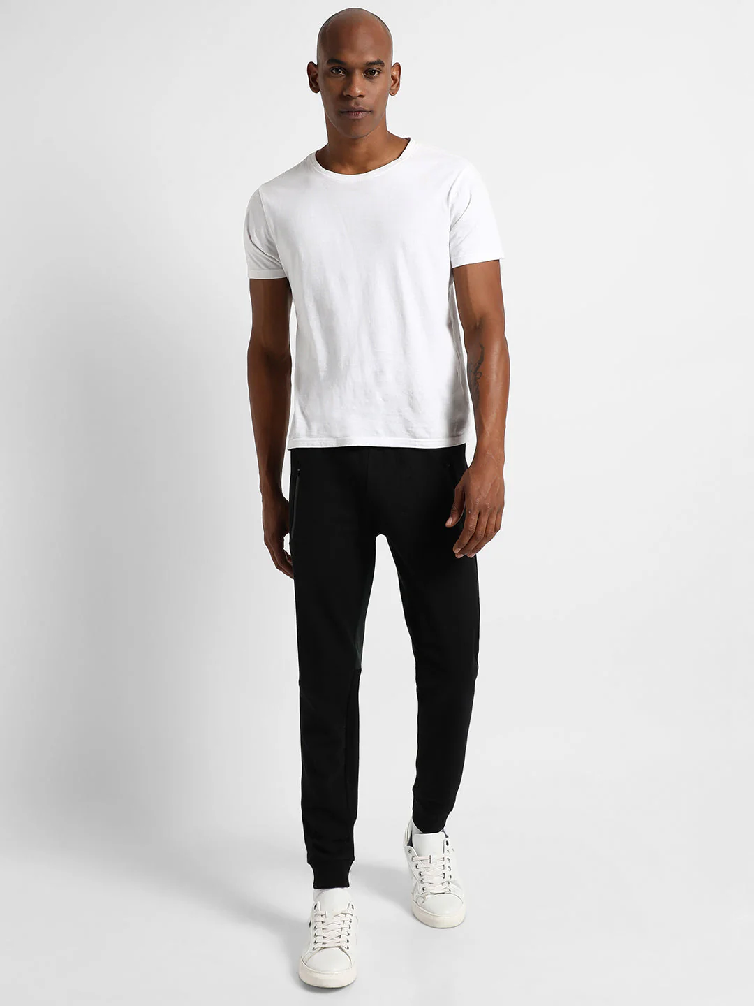 XYNG Solid Joggers - Image 5