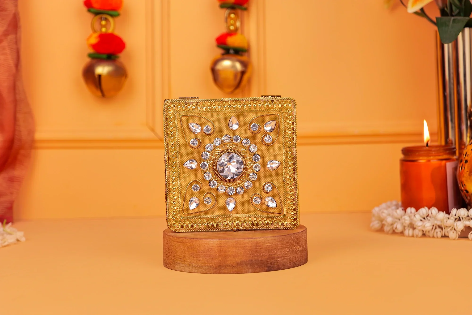 Zarina Box - Image 2